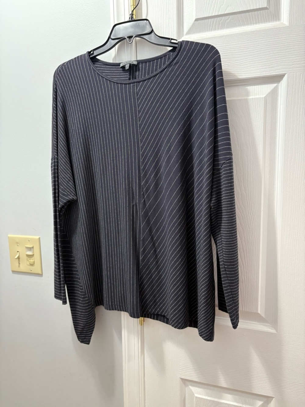 Oska Lagenlook Navy/Gray Pinstripe Assymetrical Long Sleeve Top Size 3/ Large